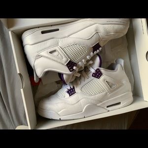 Air Jordan 4 purple metallic